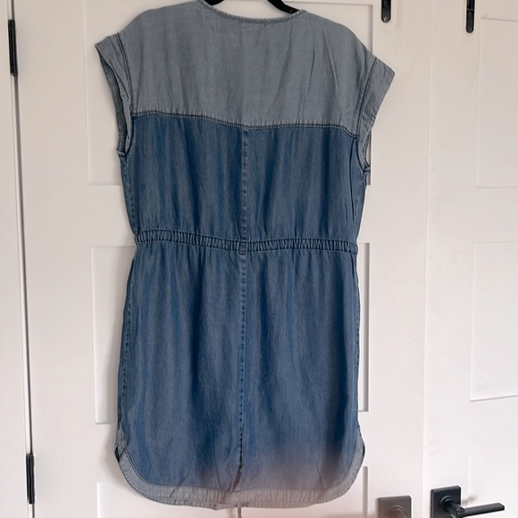 H&M denim dress - Picture 2 of 5